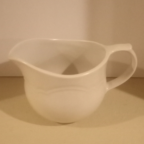 VTG- Pfaltzgraff Silver Heirloom Gravy Bowl - Picture 3 of 10